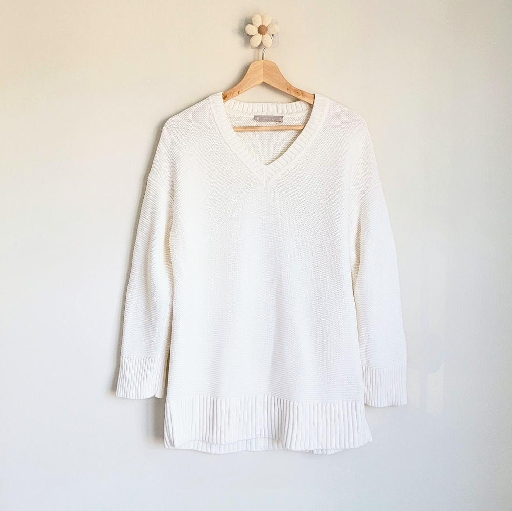 Everlane White V-Neck Ribbed Sweater